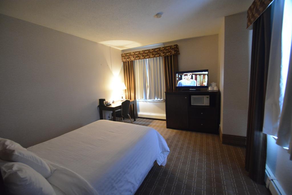 Prince Arthur Waterfront Hotel & Suites Thunder Bay Exterior foto